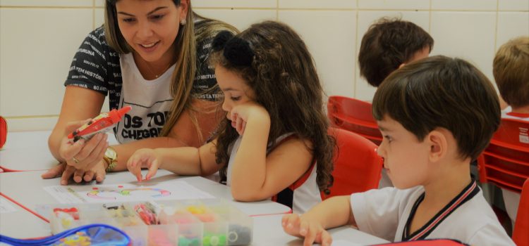 Passeio na Vila – Fazendo Arte com o SPA Gente Miúda