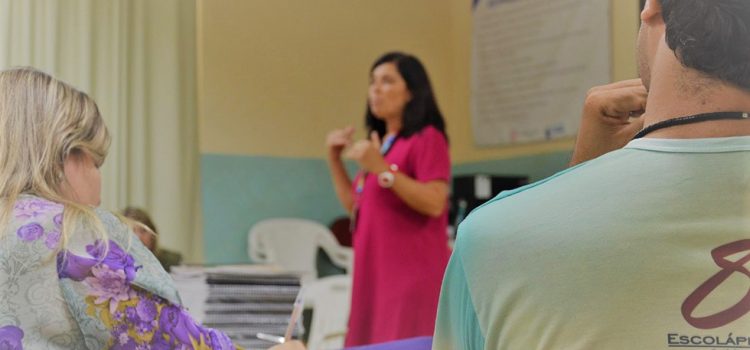 Educadores participam de capacitação