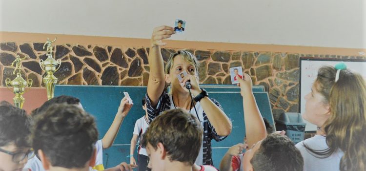 Recreio Ativo Vespertino realiza troca de figurinhas da Copa Recreio Ativo Vespertino realiza troca de figurinhas da Copa