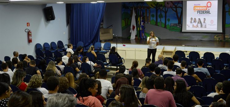 Caminhos pada Federal reúne pais e alunos do 9º ano ao Ensino Médio