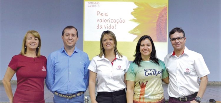 Prevenção ao suicídio é tema de palestra para alunos do 8° ano