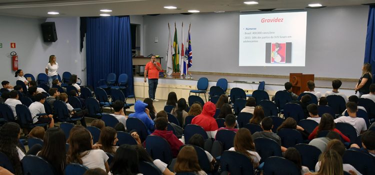8º ano – Projeto aborda os desafios da gravidez na adolescência 8º ano – Projeto aborda os desafios da gravidez na adolescência