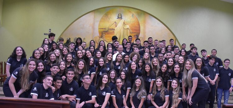 Ação de Graças da 3ª série do Colégio Ibituruna Ação de Graças da 3ª série do Colégio Ibituruna