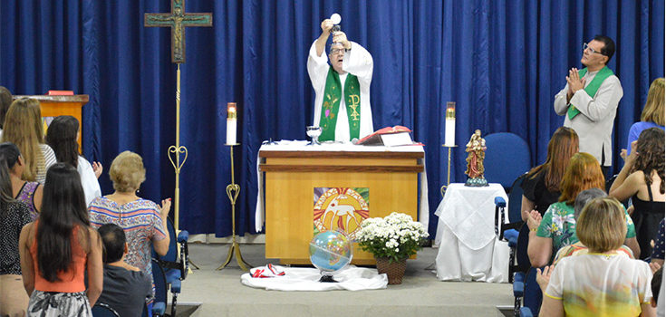 Celebração da Família Calasância no colégio Celebração da Família Calasância no colégio