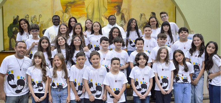 Primeira Eucaristia – Movimento Calasanz do Colégio Ibituruna